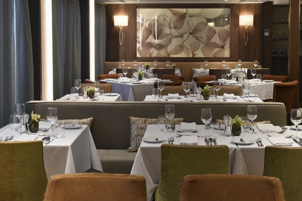 Riviera Douro Splendour - Restaurant 4.jpg